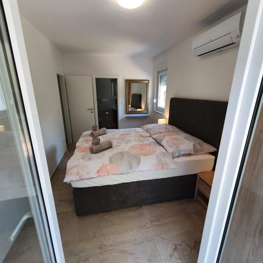 Villa Adria Trogir Exterior photo